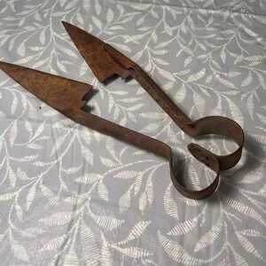 Antique / Vintage Sheep Shears, Very Good Condition, Nice Patina